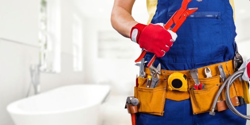 Como Evitar Golpes na Contratação de Encanador em Itajaí Como Evitar Golpes na Contratação de Encanador em Itajaí